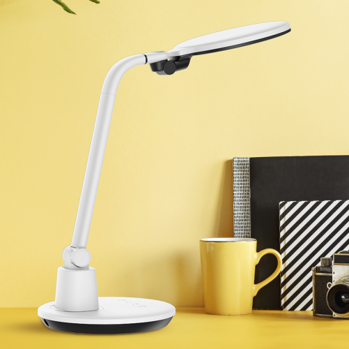 home office study Led Desktop Lamp with Large Led Panel, Seamless Dimming Control of Brightness and Color Temperature